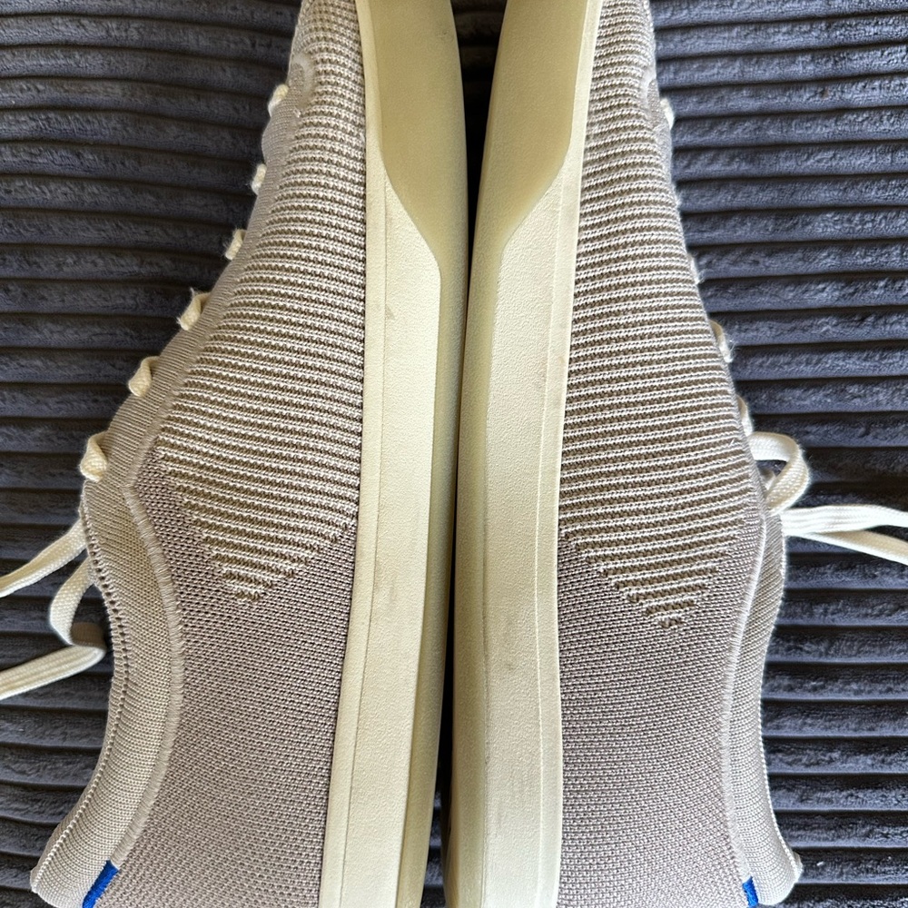 Rothy's lace up sneakers - Picture 7 of 8